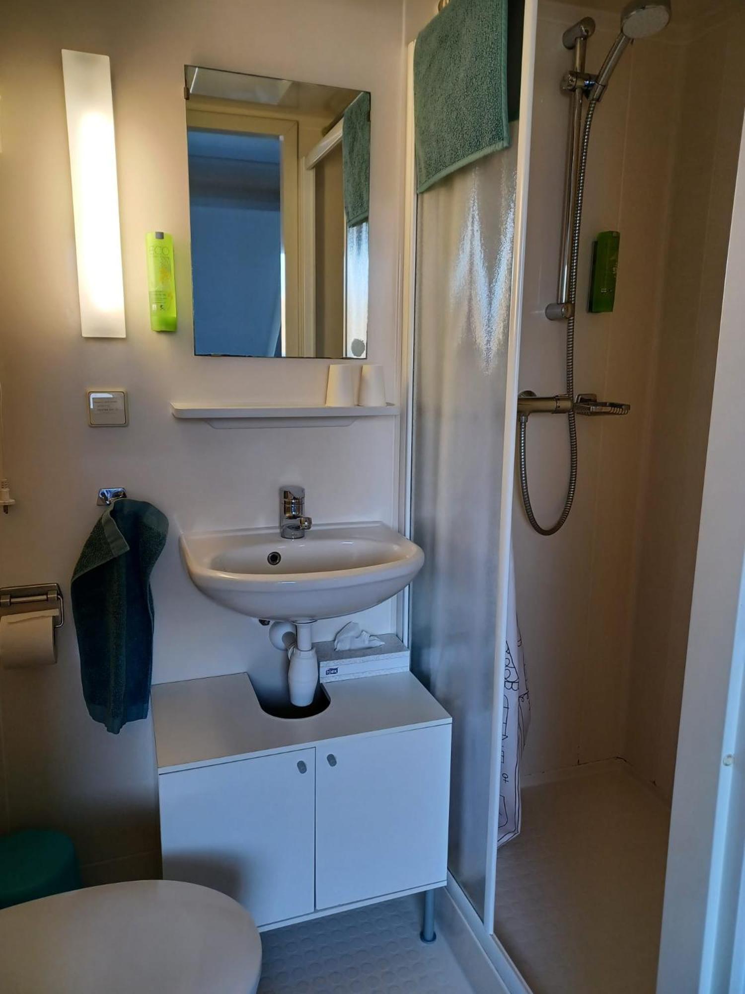 Hotel Dichtbijzee 奥斯特仁德 外观 照片